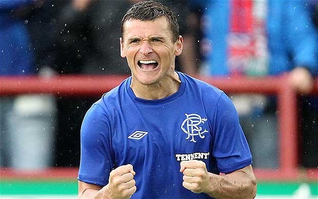 Rangers Lee McCulloch urges players to stay loyal to Ibrox club for Third Division campaign