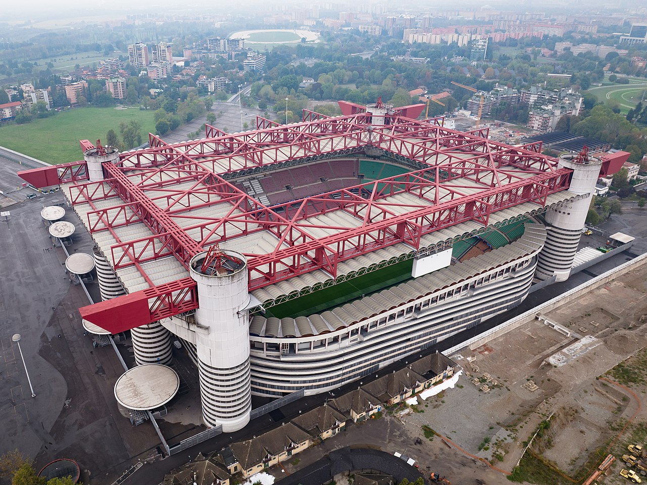 Sân vận động San Siro -Sân nhà của 2 CLB AC Milan và Inter Milan
